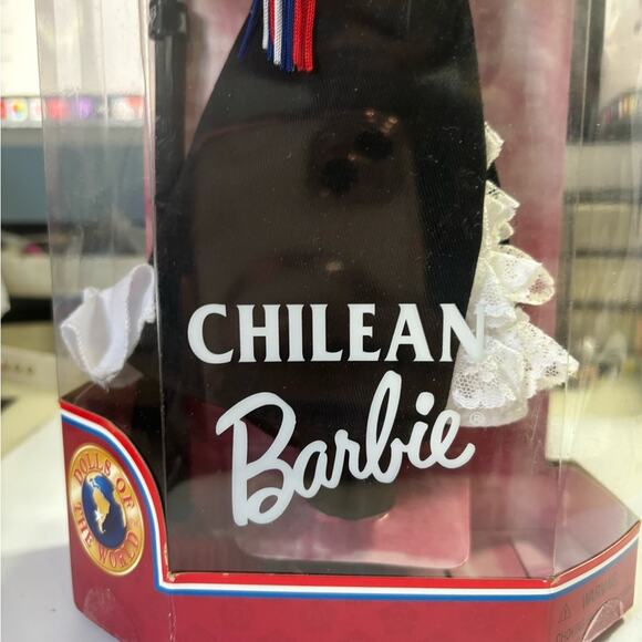 BARBIE Chilean Doll - Dolls of World Series Collector Edition 1997 By Mattel - Picture 4 of 7